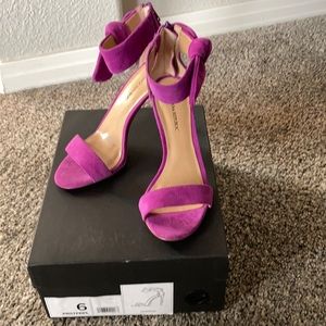 NIB Banana Republic Jasmine Heel 6